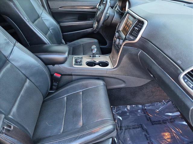 Used 2014 Jeep Grand Cherokee Limited w/ Luxury Group II AWD/4WD image 23