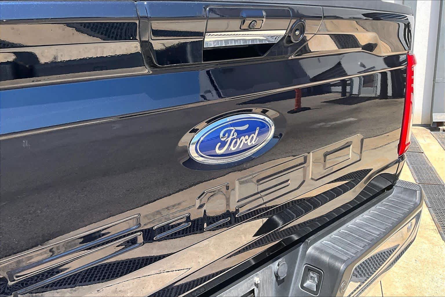 Used 2021 Ford F150 Lariat w/ Equipment Group 502A High AWD/4WD image 31
