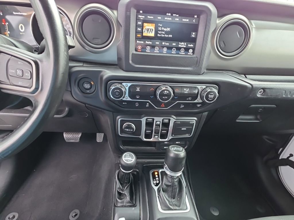 Used 2018 Jeep Wrangler Unlimited Sport S image 28