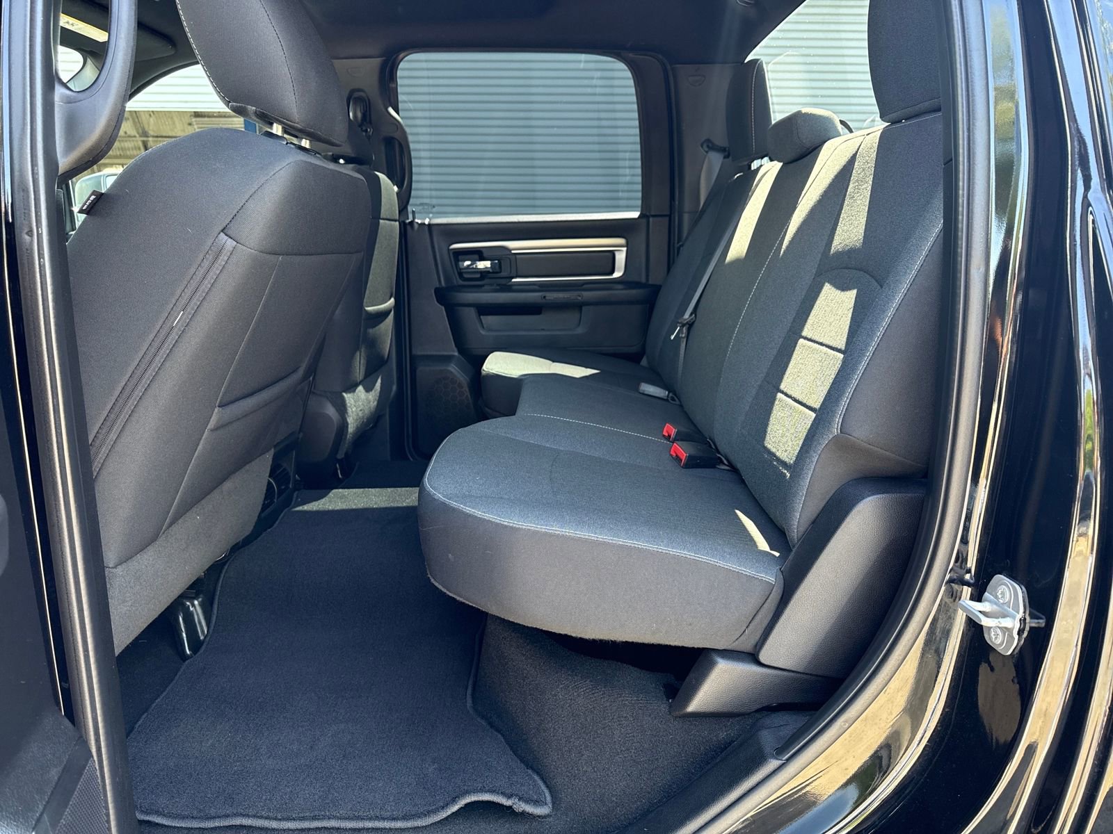 Used 2022 RAM 1500 Classic Warlock w/ Electronics Group AWD/4WD image 24
