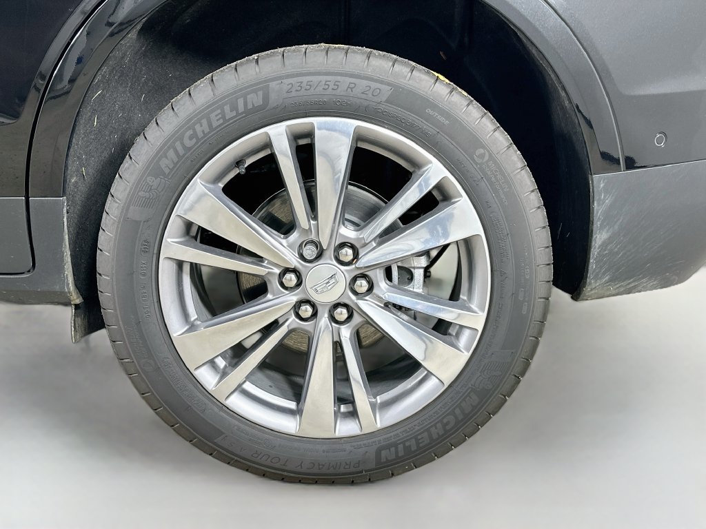 New 2026 Cadillac XT5 Premium Luxury w/ LPO, Floor Liner Package AWD/4WD image 39