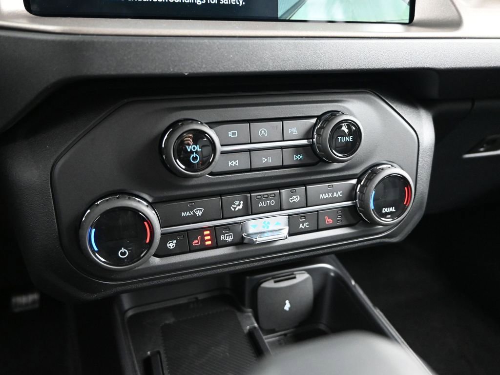 New 2025 Ford Bronco Outer Banks image 22