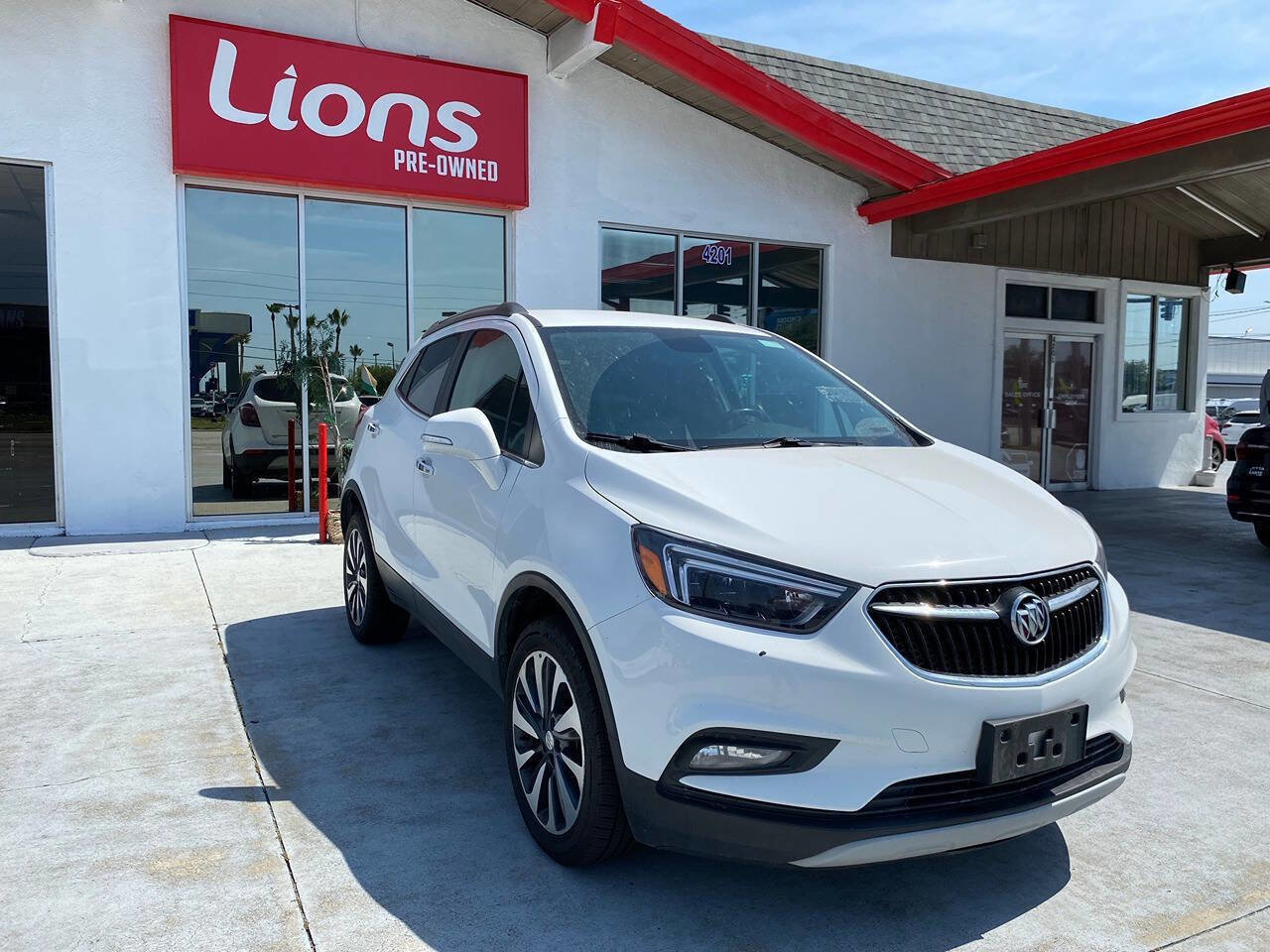 Used 2020 Buick Encore Essence image 17