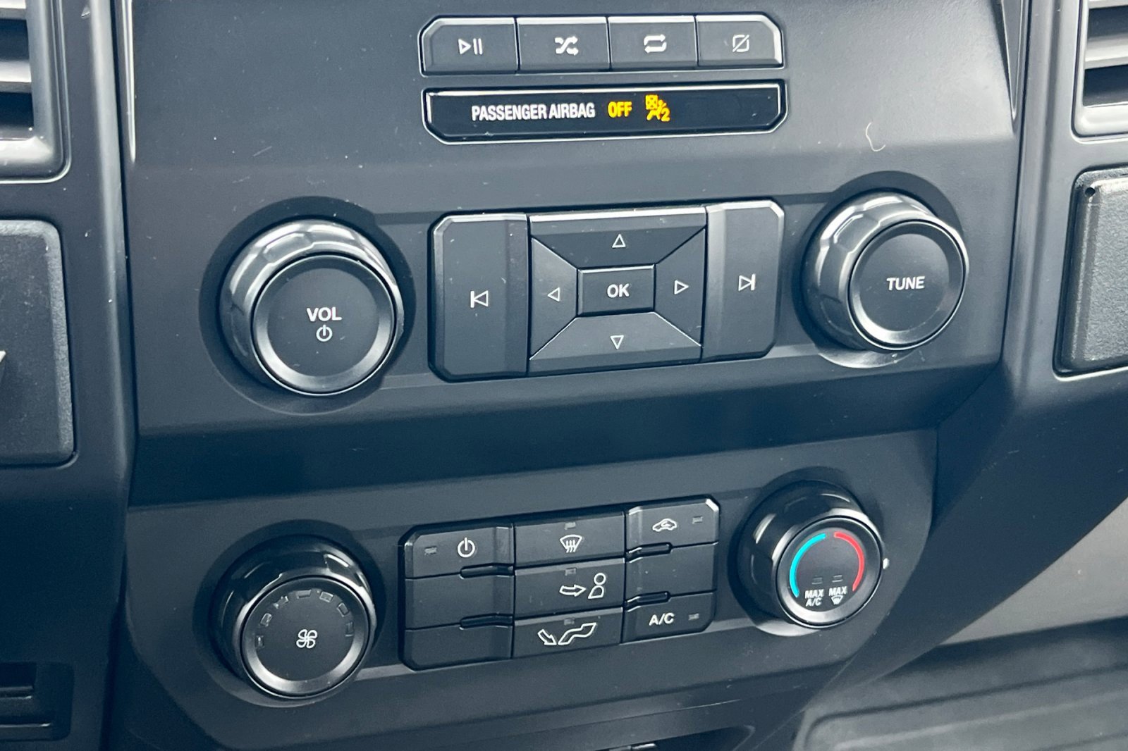 Used 2019 Ford F150 XL w/ Equipment Group 101A Mid image 19