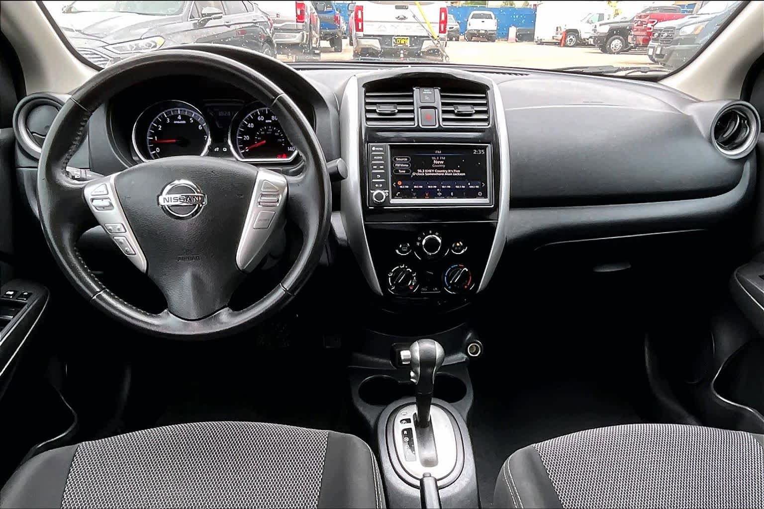Used 2019 Nissan Versa SV w/ SV Special Edition Package FWD image 15