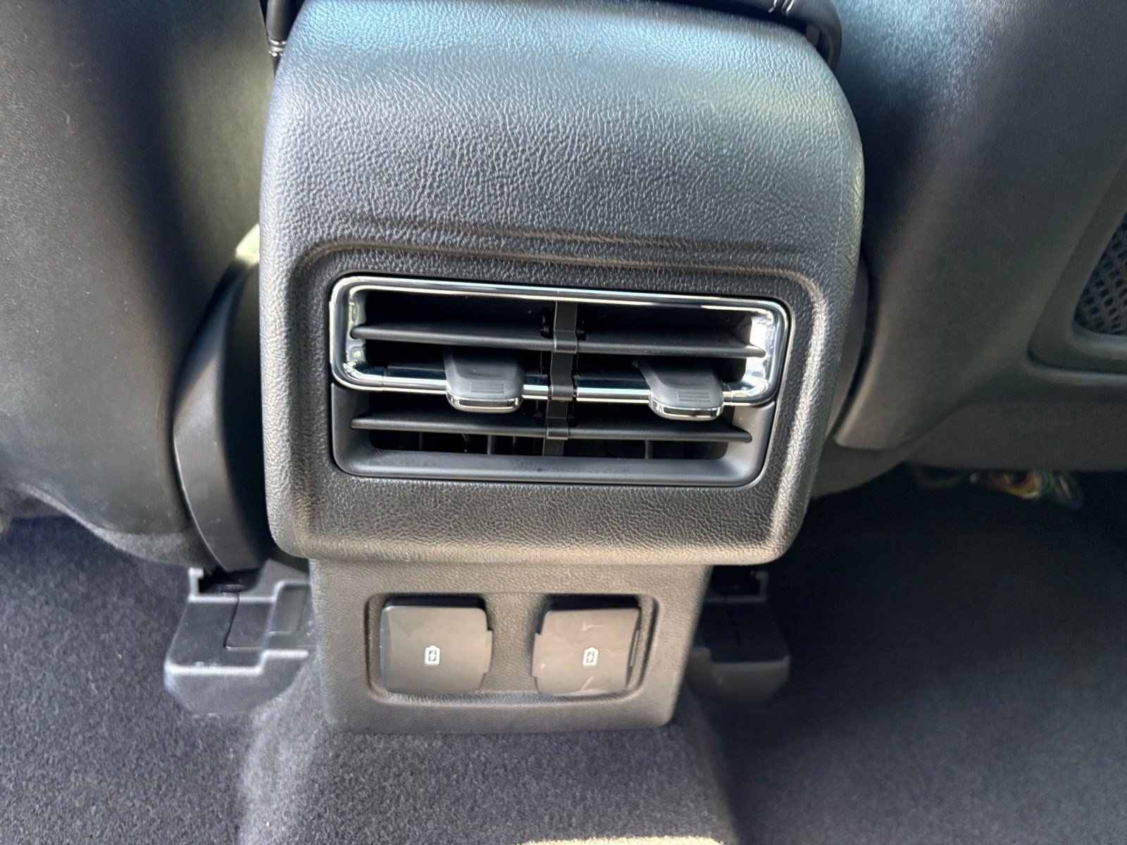 Certified 2024 Lincoln Corsair Grand Touring w/ Equipment Group 301A AWD/4WD image 19