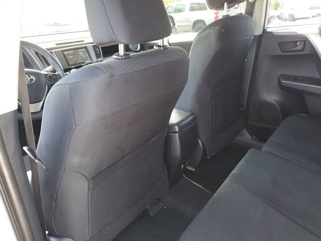 Used 2016 Toyota RAV4 LE AWD/4WD image 12