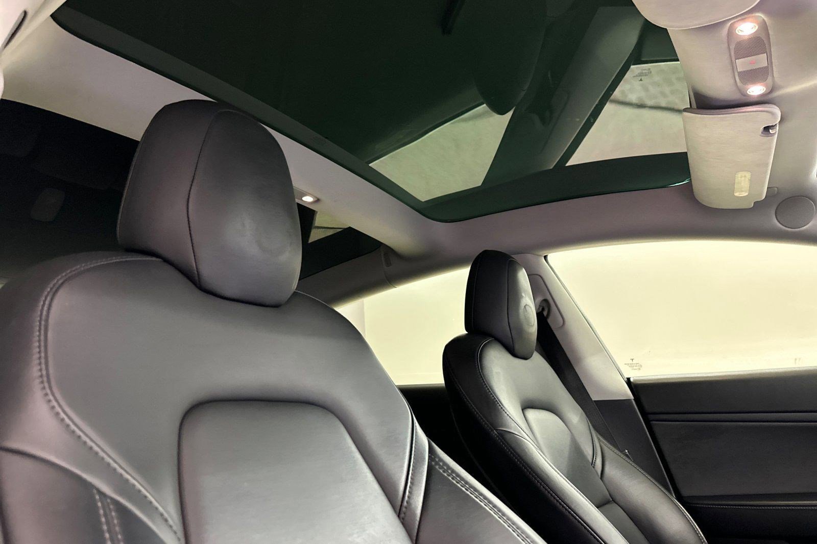 Used 2018 Tesla Model 3 Mid Range RWD image 24