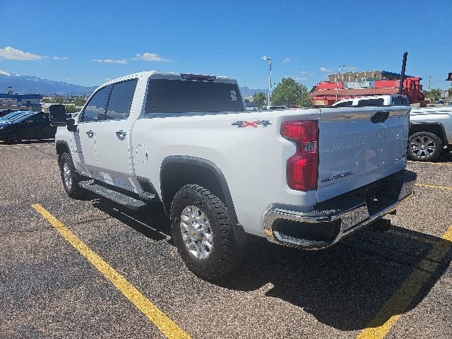 Used 2024 Chevrolet Silverado 2500 LTZ AWD/4WD image 8