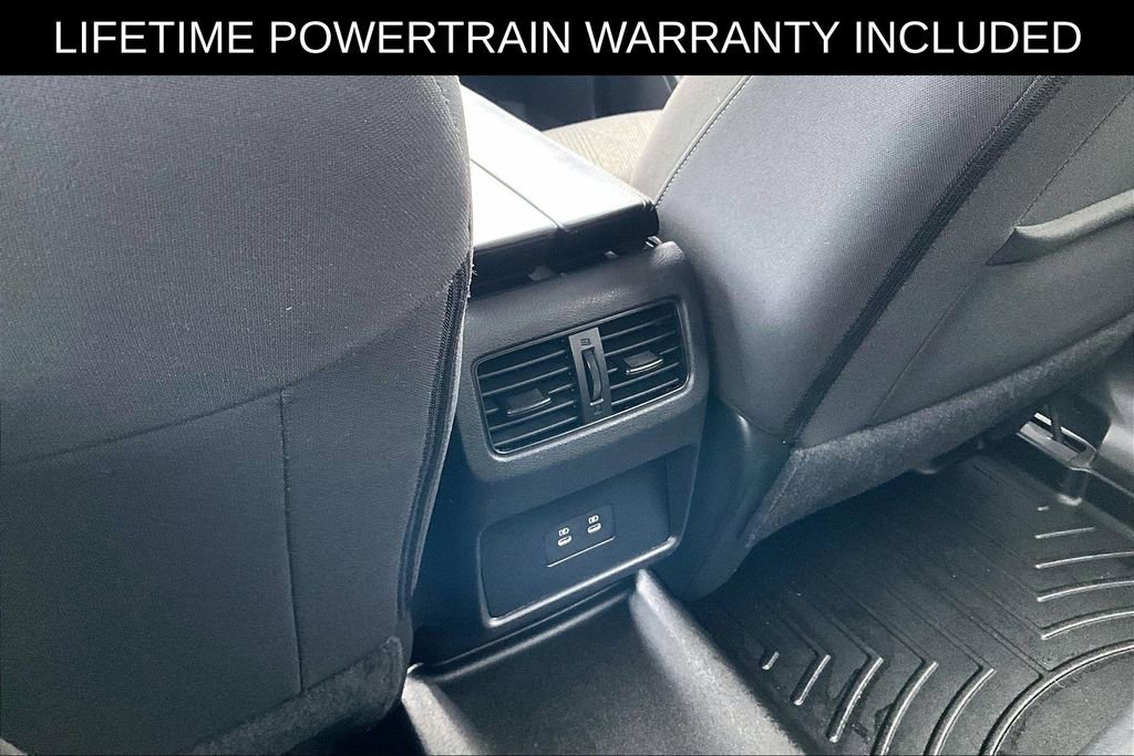 Used 2024 Nissan Rogue SV image 25