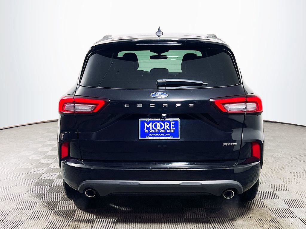 Used 2024 Ford Escape ST-Line image 6