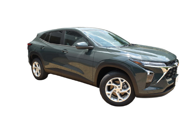 New 2026 Chevrolet Trax LS w/ LS Convenience Package FWD image 2