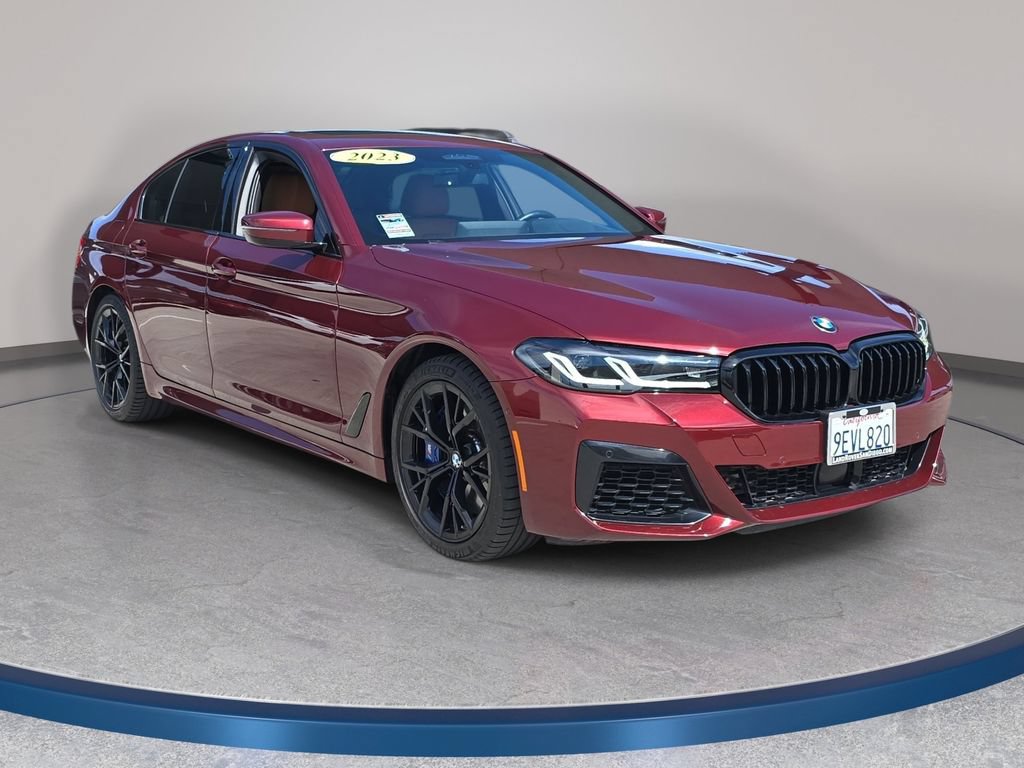 Used 2023 BMW 540i w/ Executive Package RWD image 4