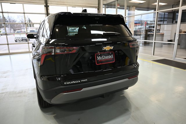 New 2026 Chevrolet Equinox LT image 6