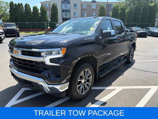 Used 2024 Chevrolet Silverado 1500 LT AWD/4WD image 3