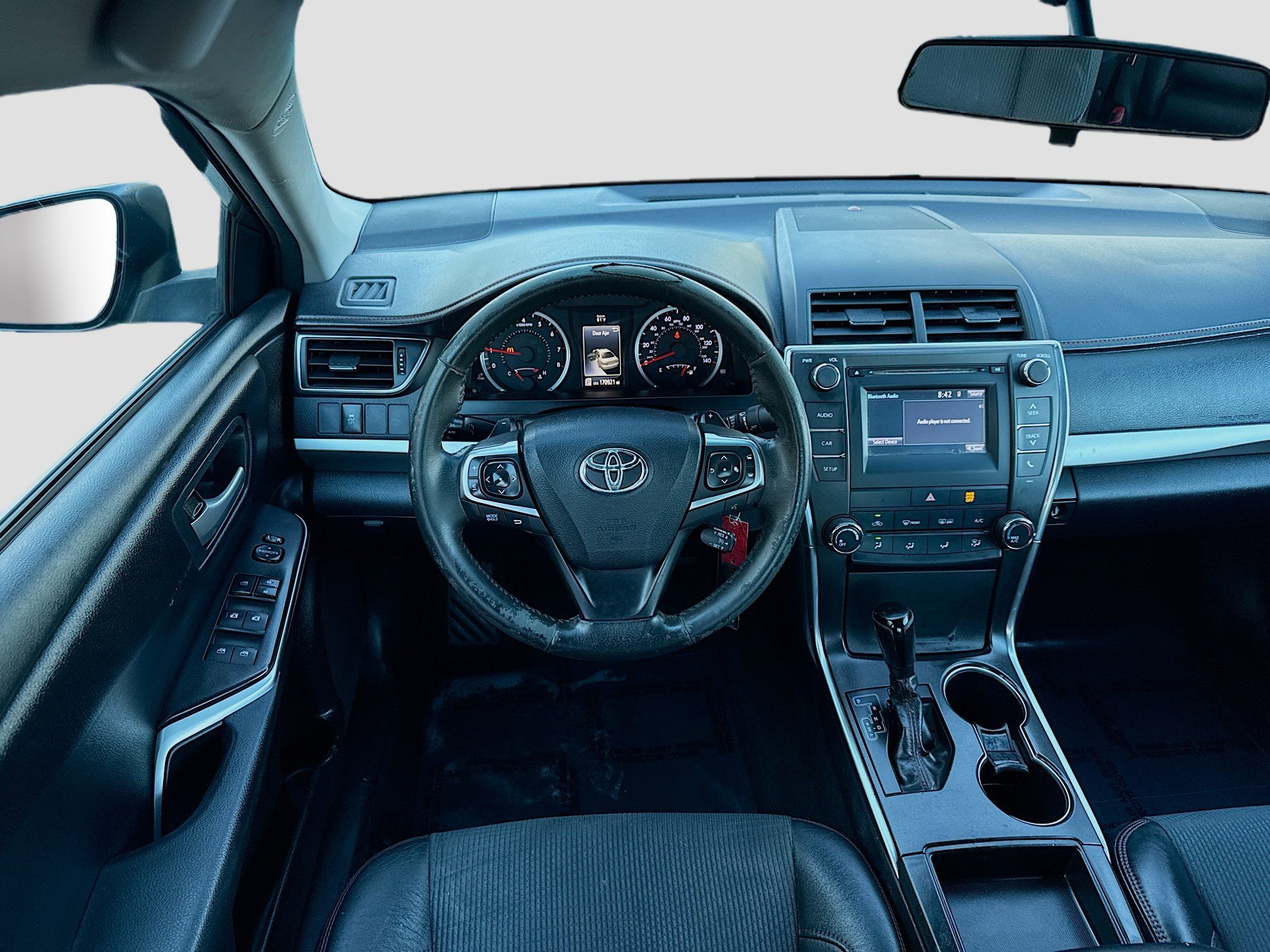 Used 2017 Toyota Camry SE image 18