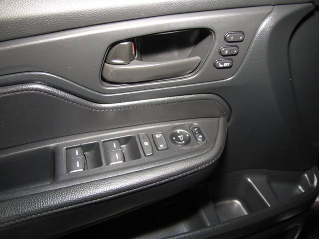 Certified 2023 Honda Odyssey Sport image 12