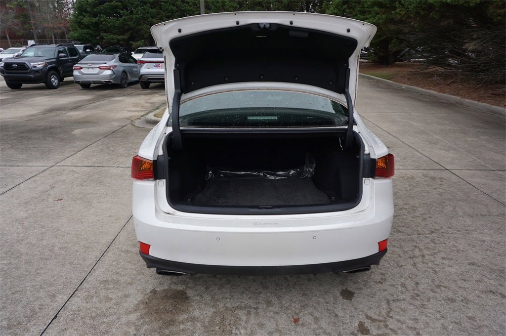 Used 2020 Lexus IS 300 AWD w/ Premium Package image 19