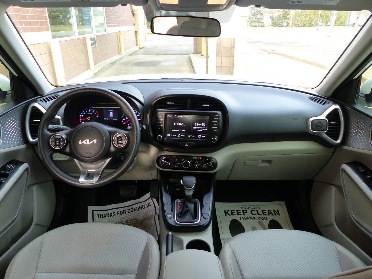 Used 2022 Kia Soul LX FWD image 32