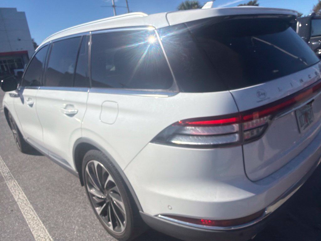 Used 2021 Lincoln Aviator Reserve w/ Equipment Group 201A RWD image 10