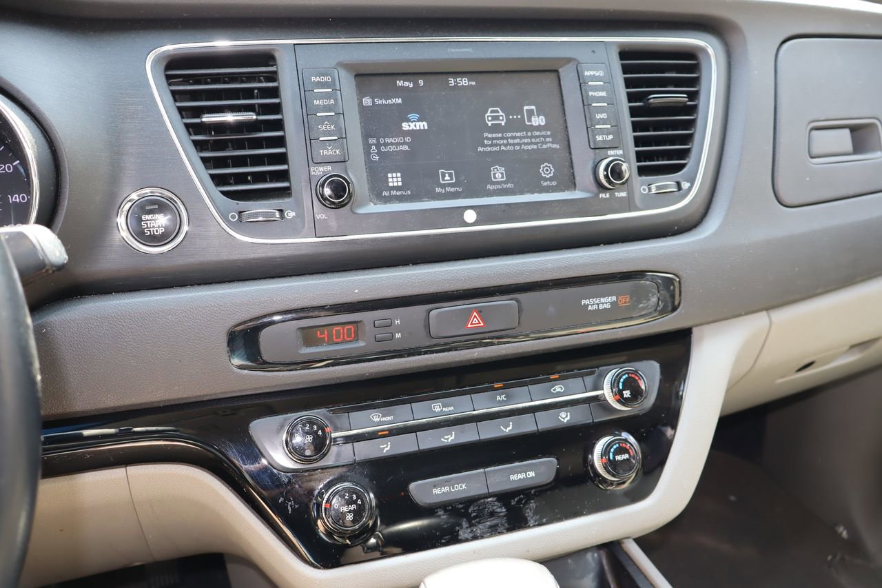 Used 2018 Kia Sedona LX w/ LX Essentials Premium Package FWD image 7