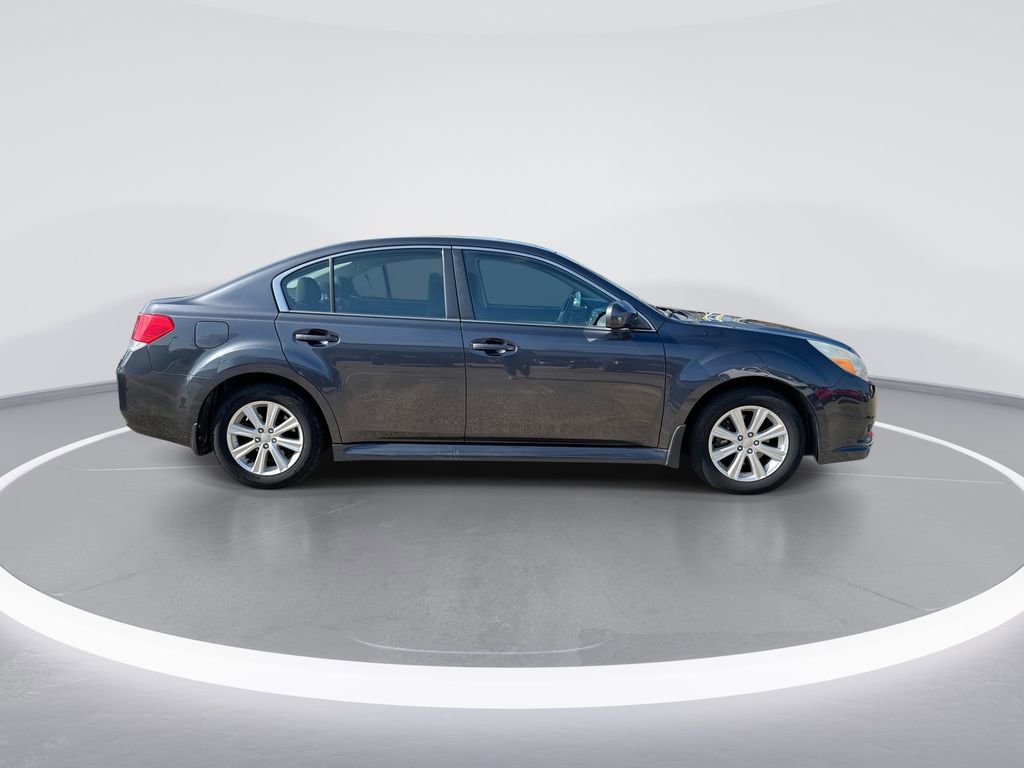 Used 2011 Subaru Legacy 2.5i Premium w/ All-Weather Pkg image 9