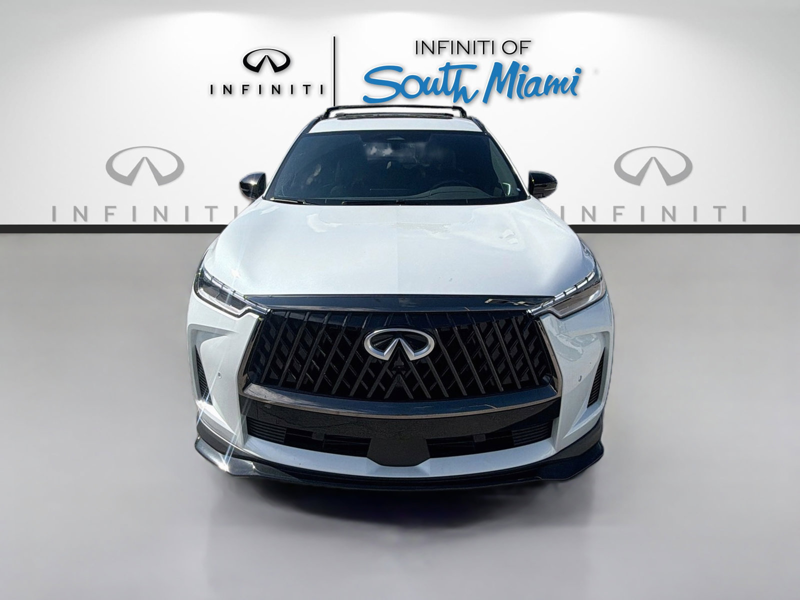 Used 2026 INFINITI QX60 Sport w/ Dark Cargo Package AWD/4WD image 2