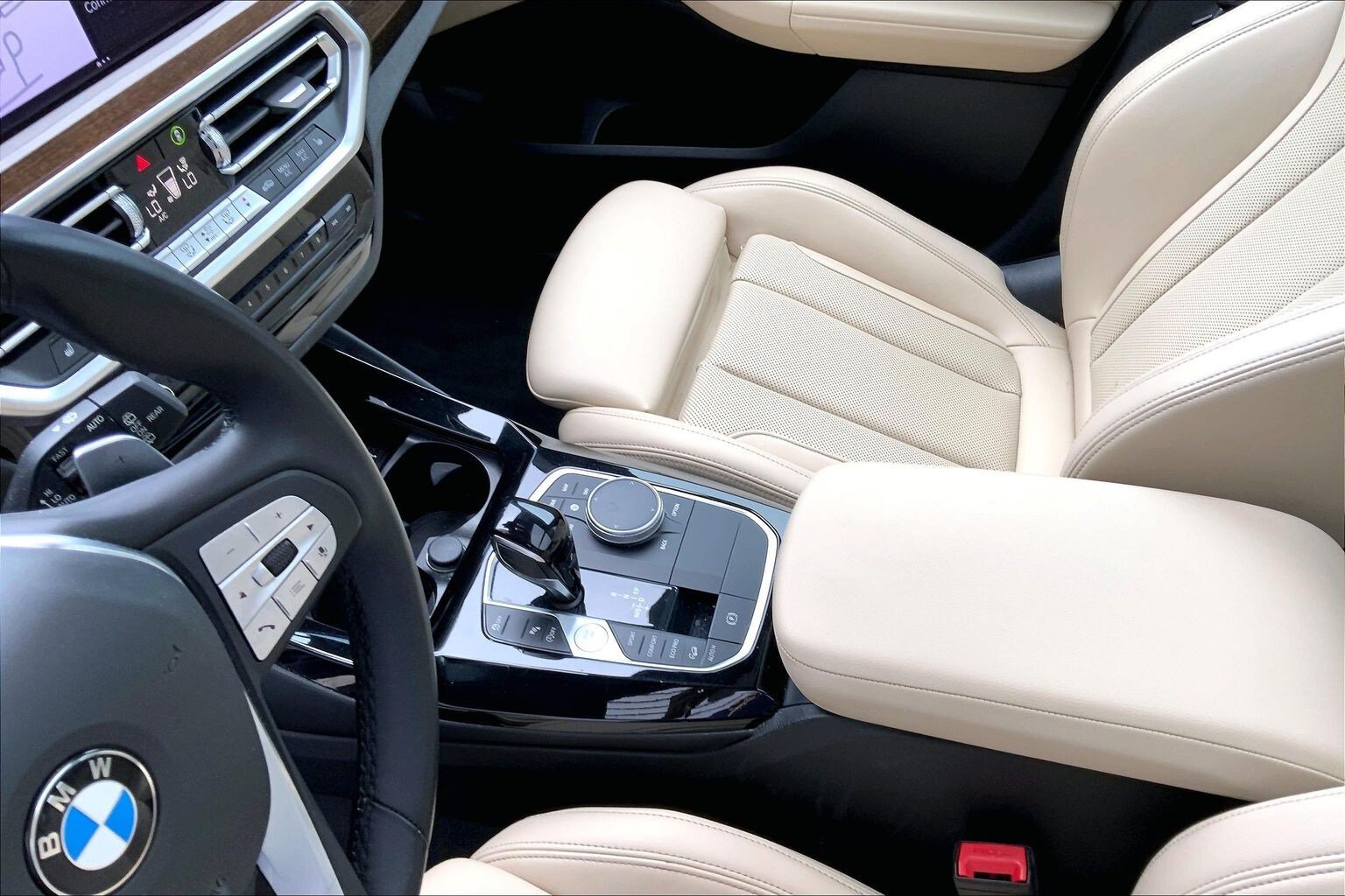 Used 2023 BMW X3 xDrive30i w/ Premium Package AWD/4WD image 18