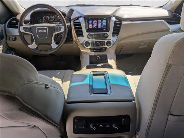 Used 2017 GMC Yukon SLE w/ SLE Value Package image 17