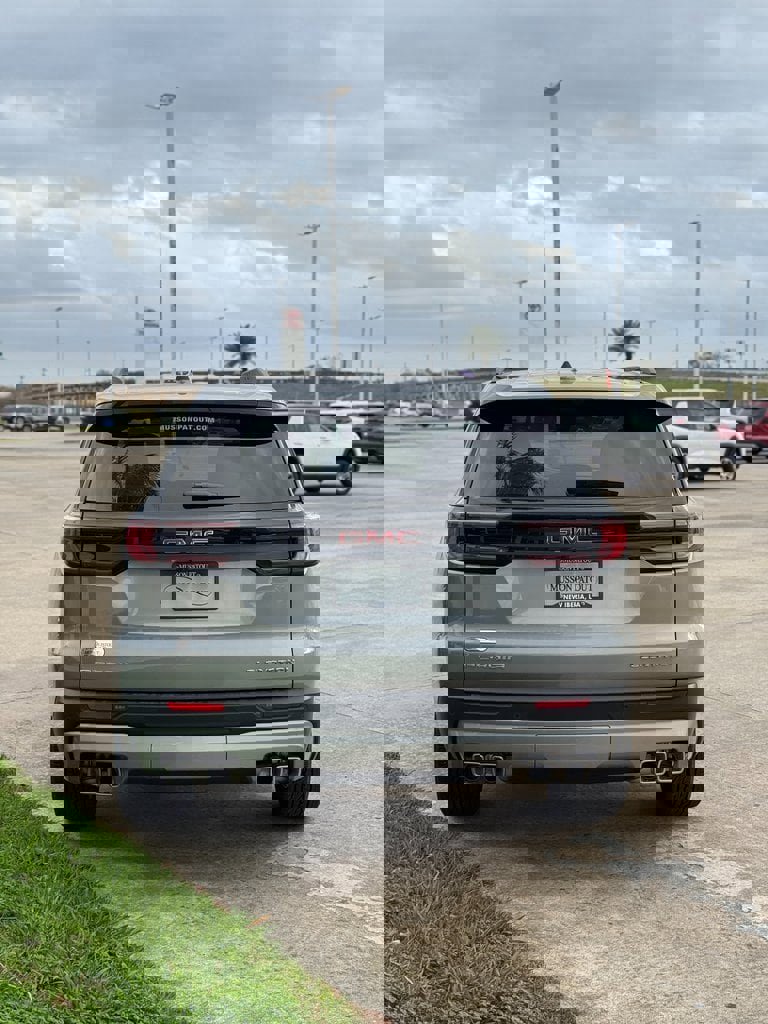 New 2026 GMC Acadia Elevation w/ Elevation Premium Package image 7