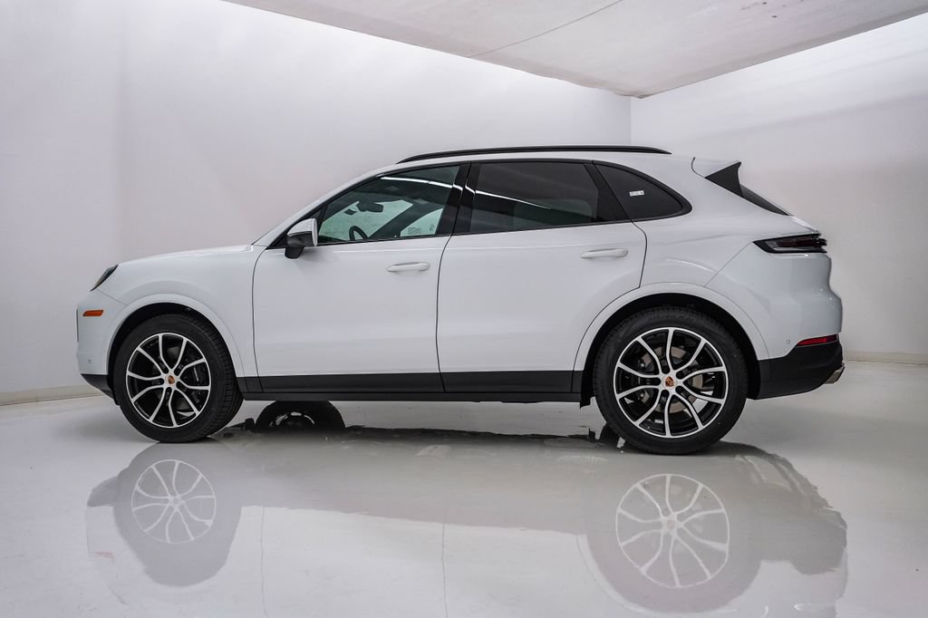 New 2026 Porsche Cayenne AWD/4WD image 2