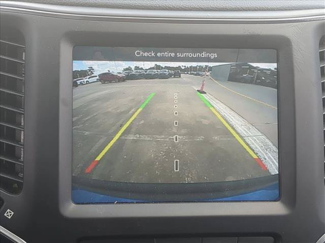 Used 2022 Jeep Cherokee Latitude Lux AWD/4WD image 13