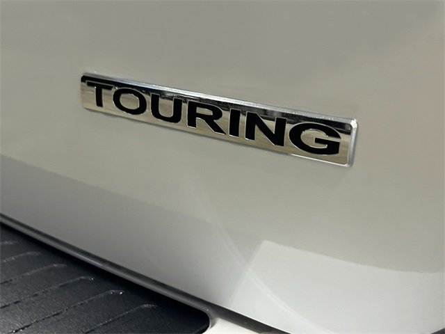 New 2026 Honda Odyssey Touring image 6