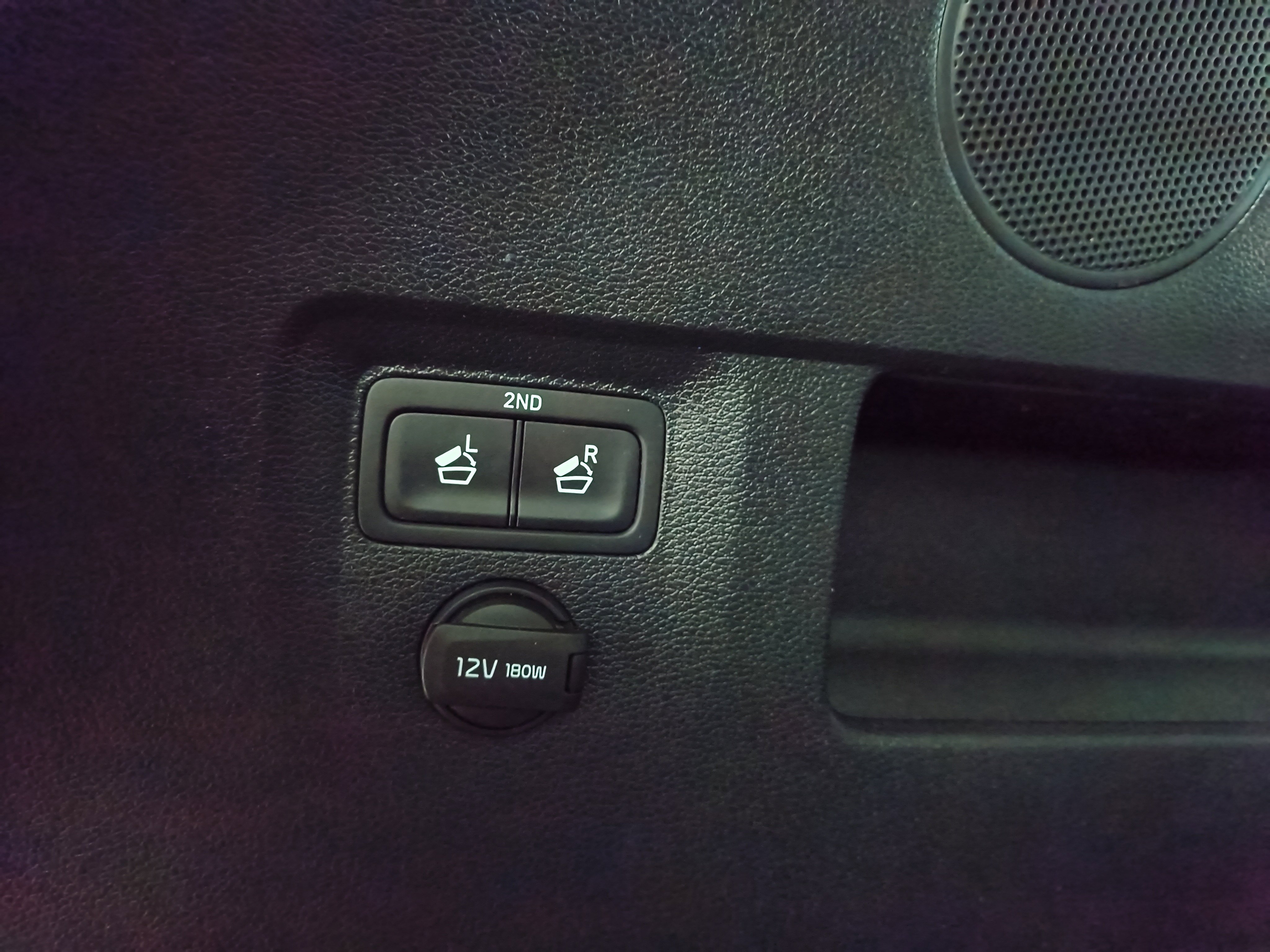 Used 2023 Kia Telluride SX Prestige image 9