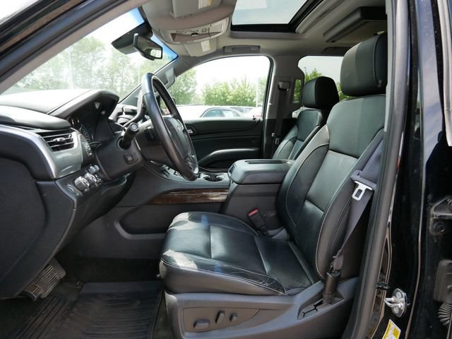 Used 2016 Chevrolet Tahoe LT w/ Luxury Package AWD/4WD image 17