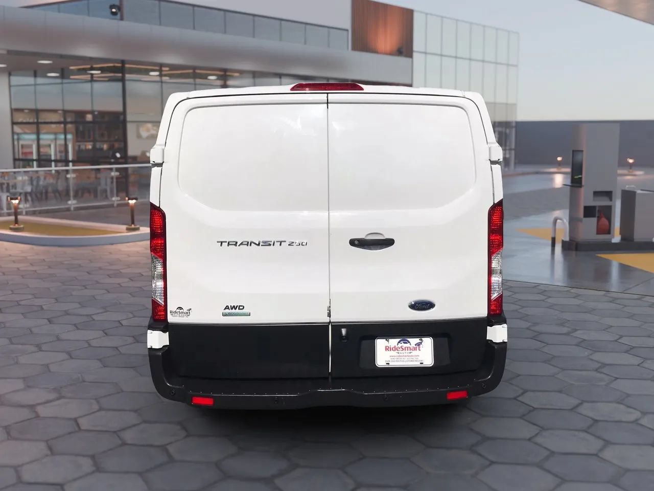 Used 2020 Ford Transit 250 Low Roof AWD image 10