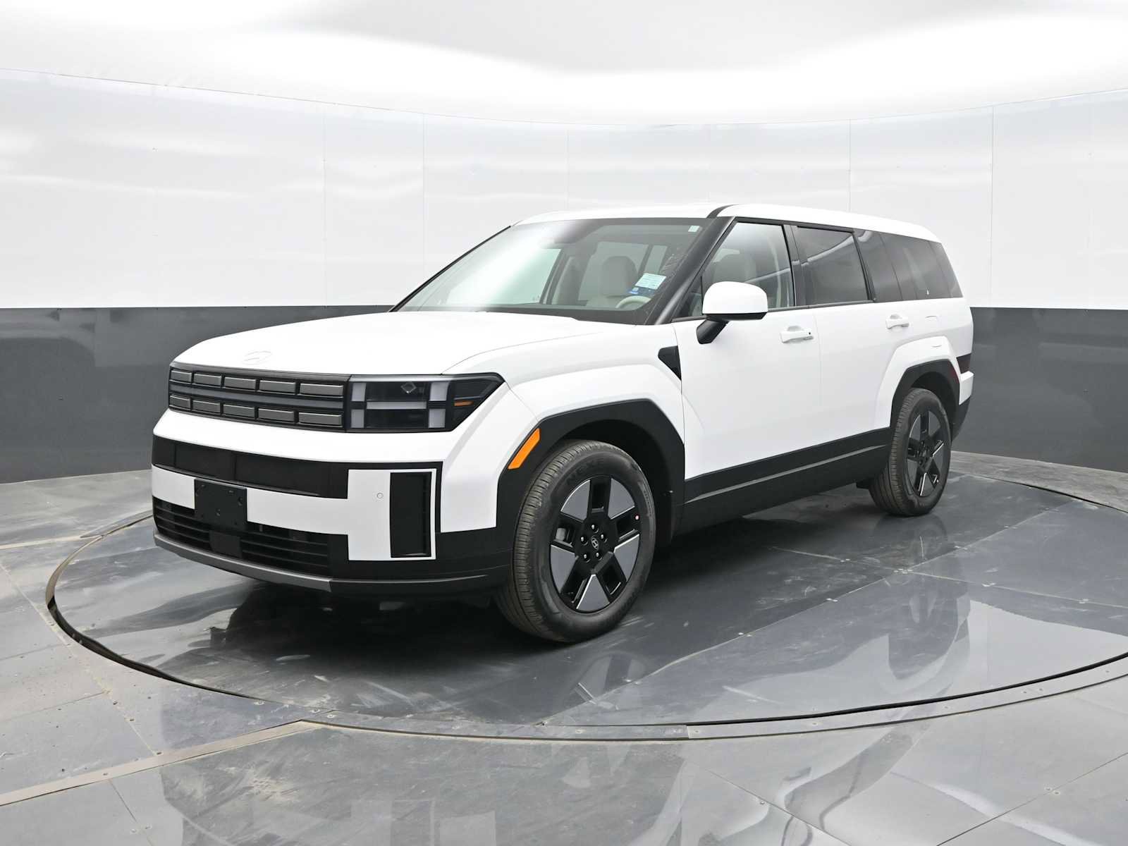 New 2026 Hyundai Santa Fe SE image 1