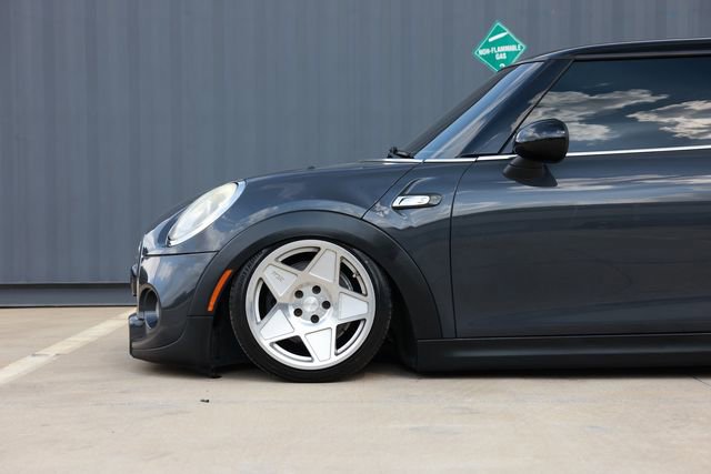 Used 2015 MINI Cooper S image 25