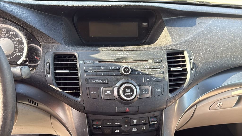 Used 2011 Acura TSX 2.4 image 9