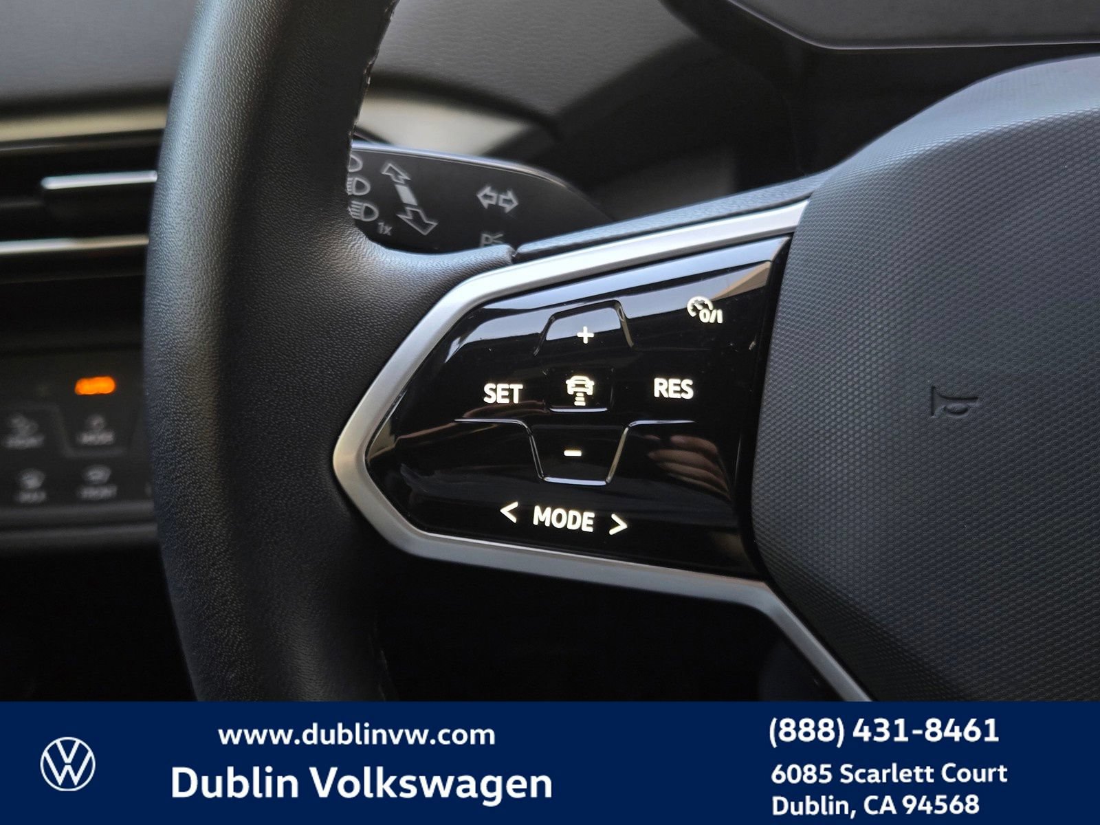 Used 2023 Volkswagen ID.4 Pro S AWD/4WD image 21