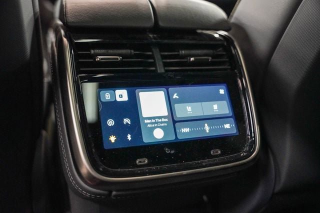 Used 2022 Rivian R1T Launch Edition AWD/4WD image 10