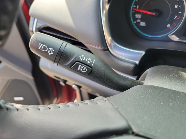 Used 2022 Chevrolet Traverse RS FWD image 25