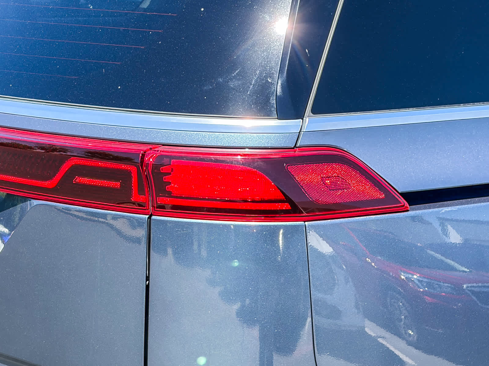 Used 2022 Kia Carnival SX Prestige FWD image 8
