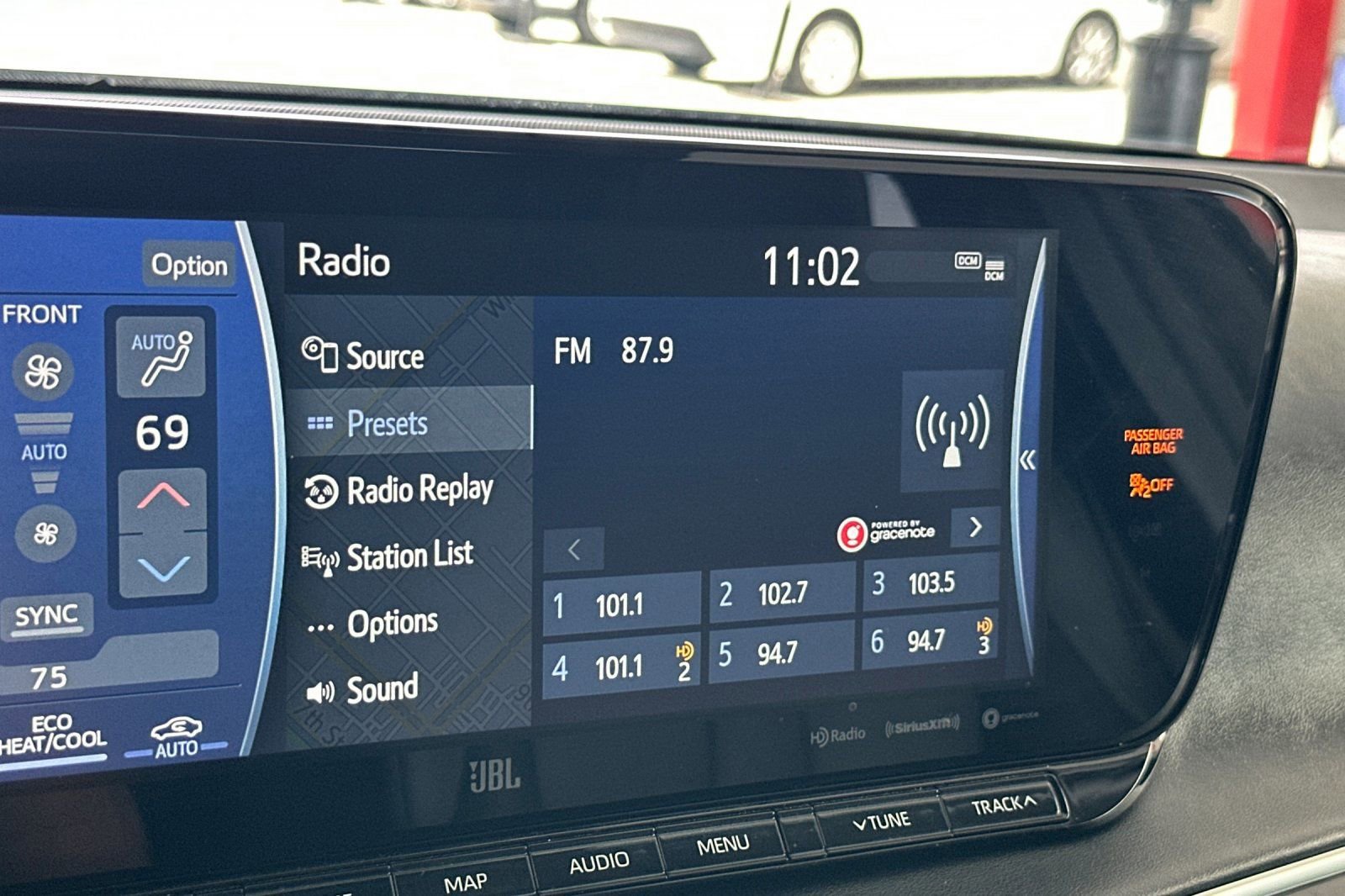 Certified 2021 Toyota Mirai RWD image 18