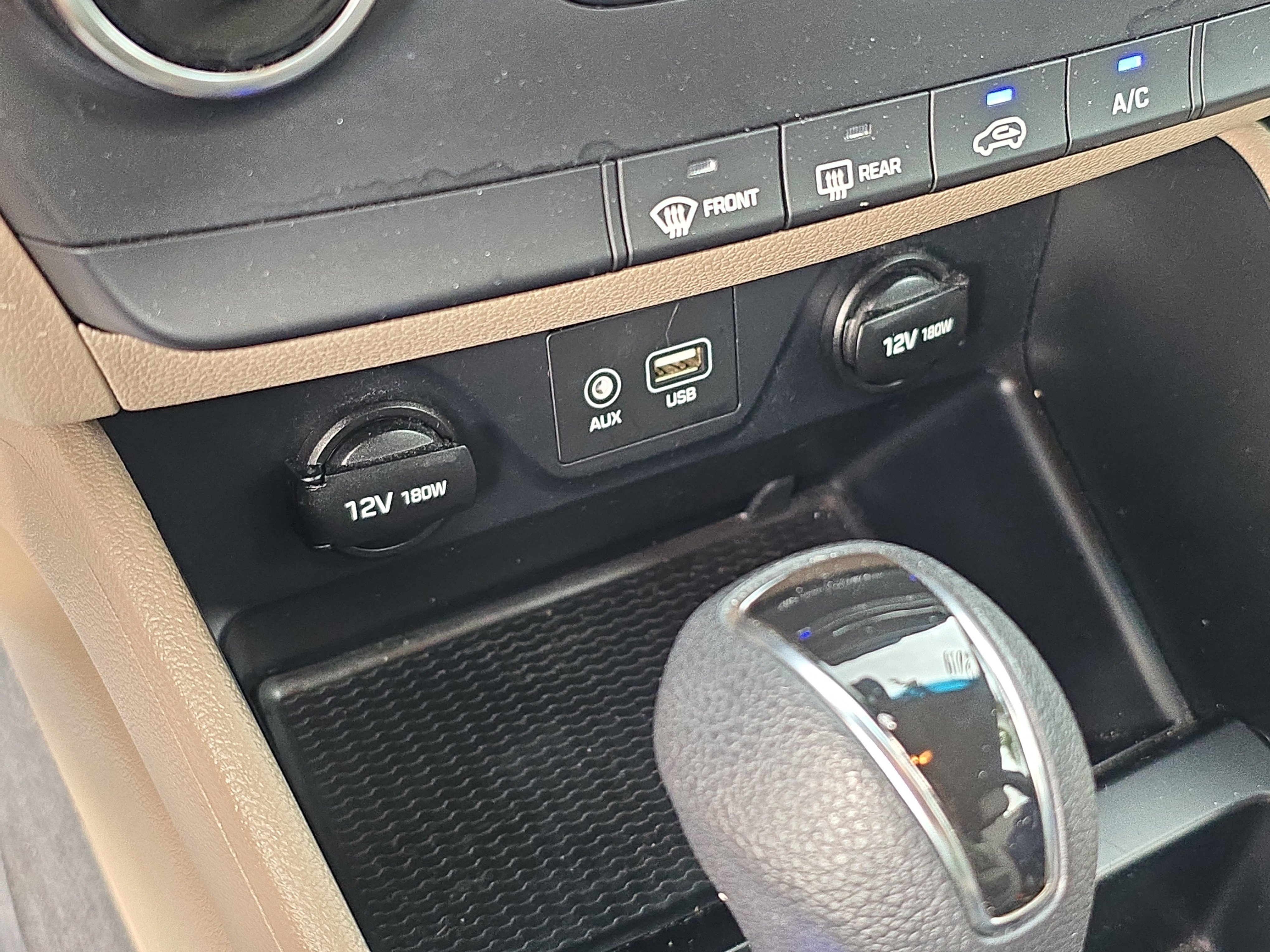 Used 2019 Hyundai Tucson SE image 25