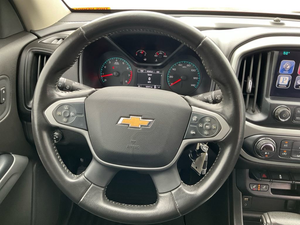 Used 2015 Chevrolet Colorado LT w/ Luxury Package image 15