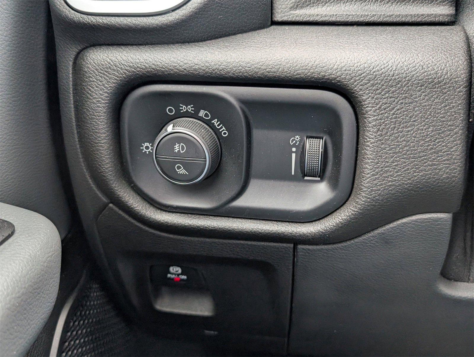 Used 2022 RAM 1500 Big Horn image 25