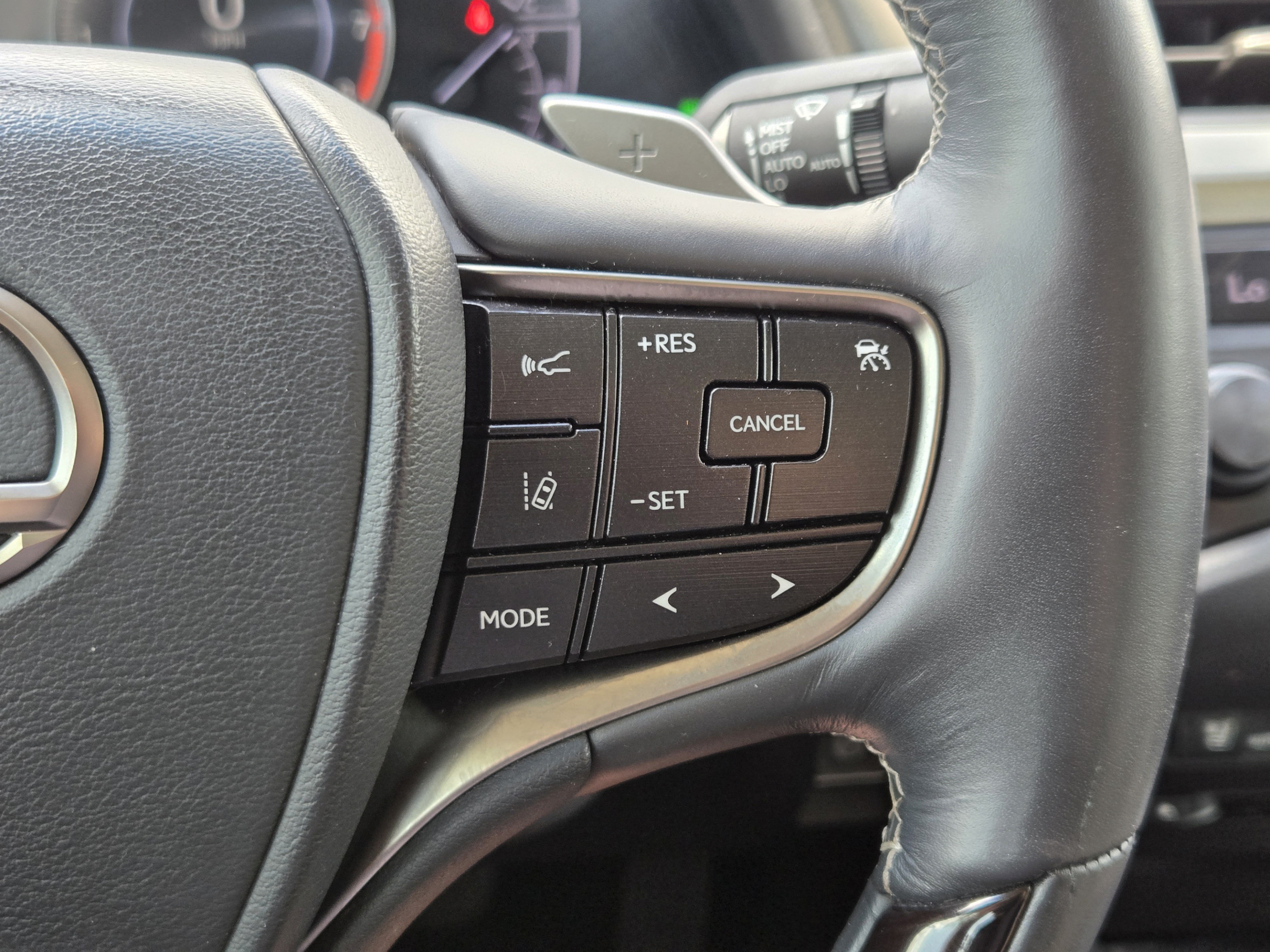 Used 2019 Lexus ES 350 w/ Premium Package FWD image 22