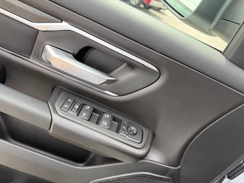 New 2026 RAM 1500 Big Horn AWD/4WD image 6