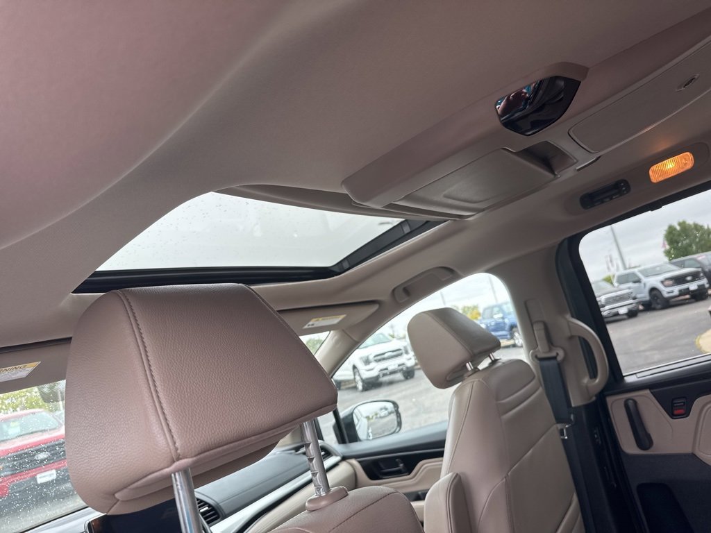 Used 2020 Honda Odyssey Elite image 20